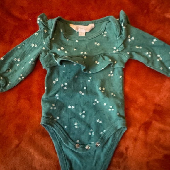 Assorted Kids One Pieces Set - Picture 11 of 11